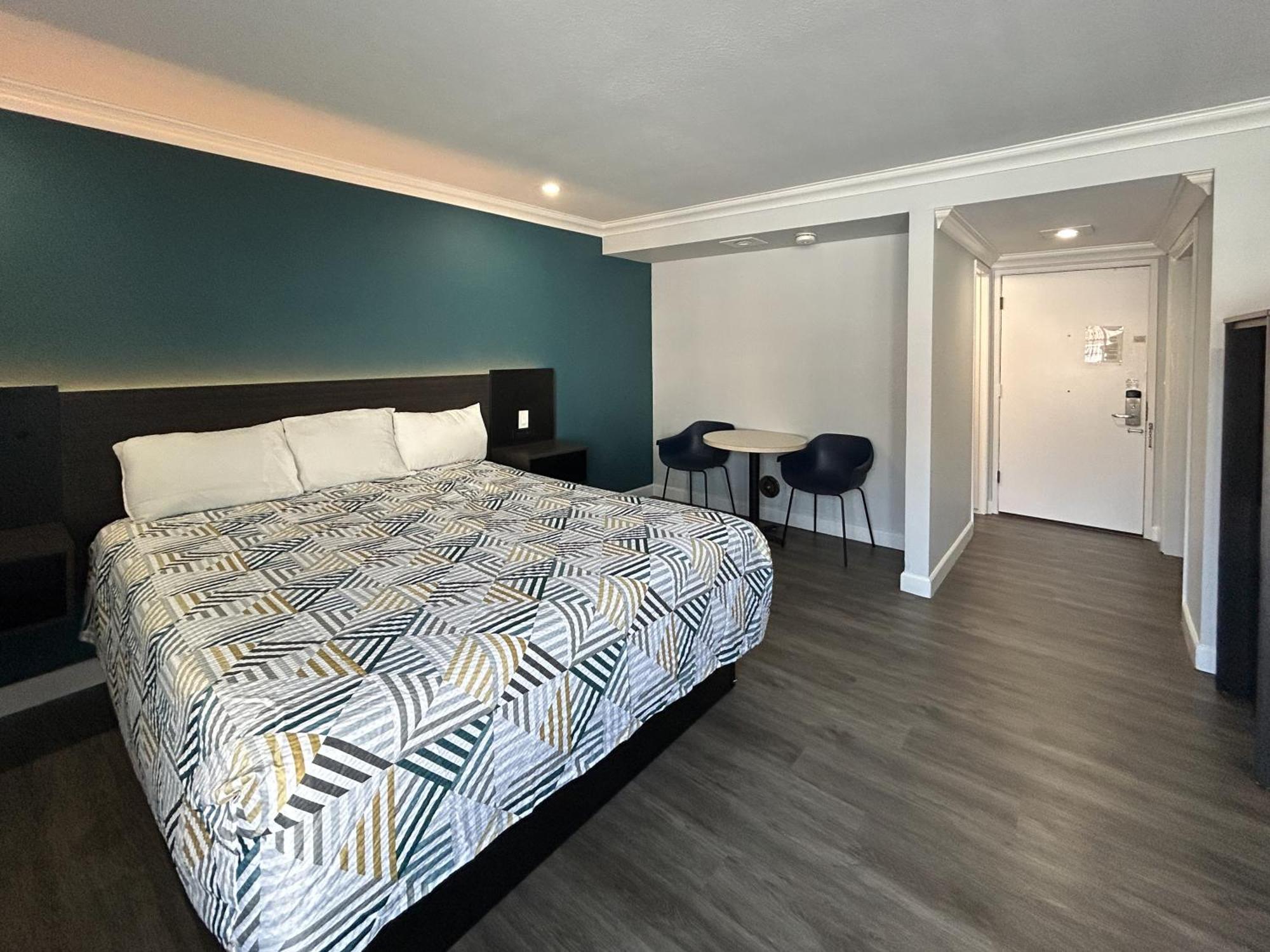 Motel 6 Buena Park, Ca Anaheim Near Maingate Knotts Bagian luar foto
