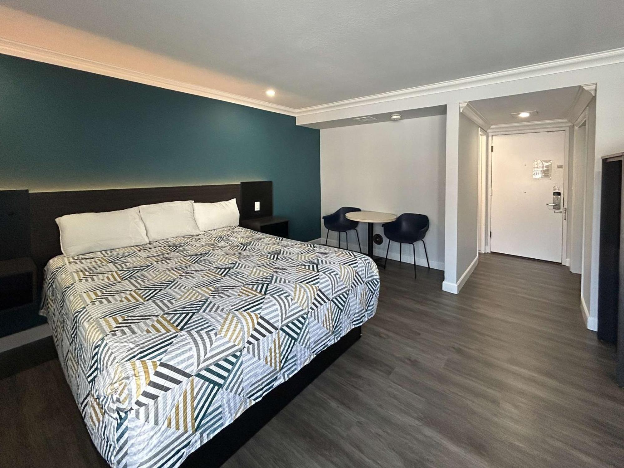 Motel 6 Buena Park, Ca Anaheim Near Maingate Knotts Bagian luar foto